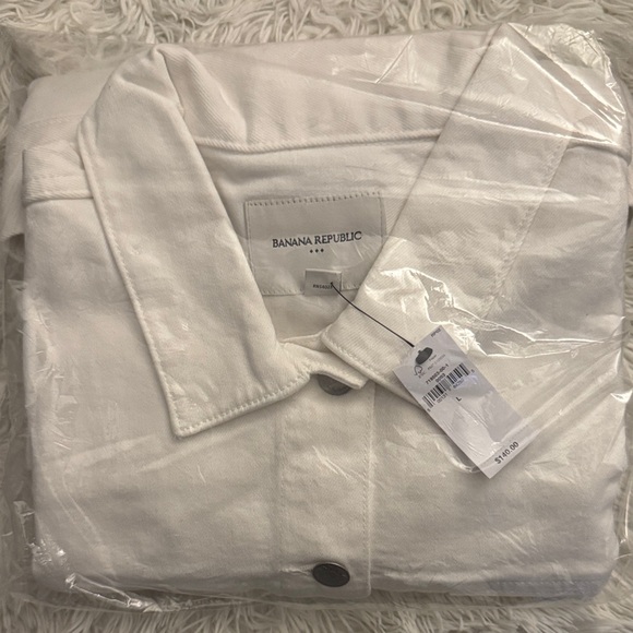 Banana Republic White Denim Trucker Jacket - Picture 5 of 5
